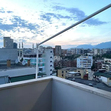 Panoramic Penthouse Center 5 Min Main Square